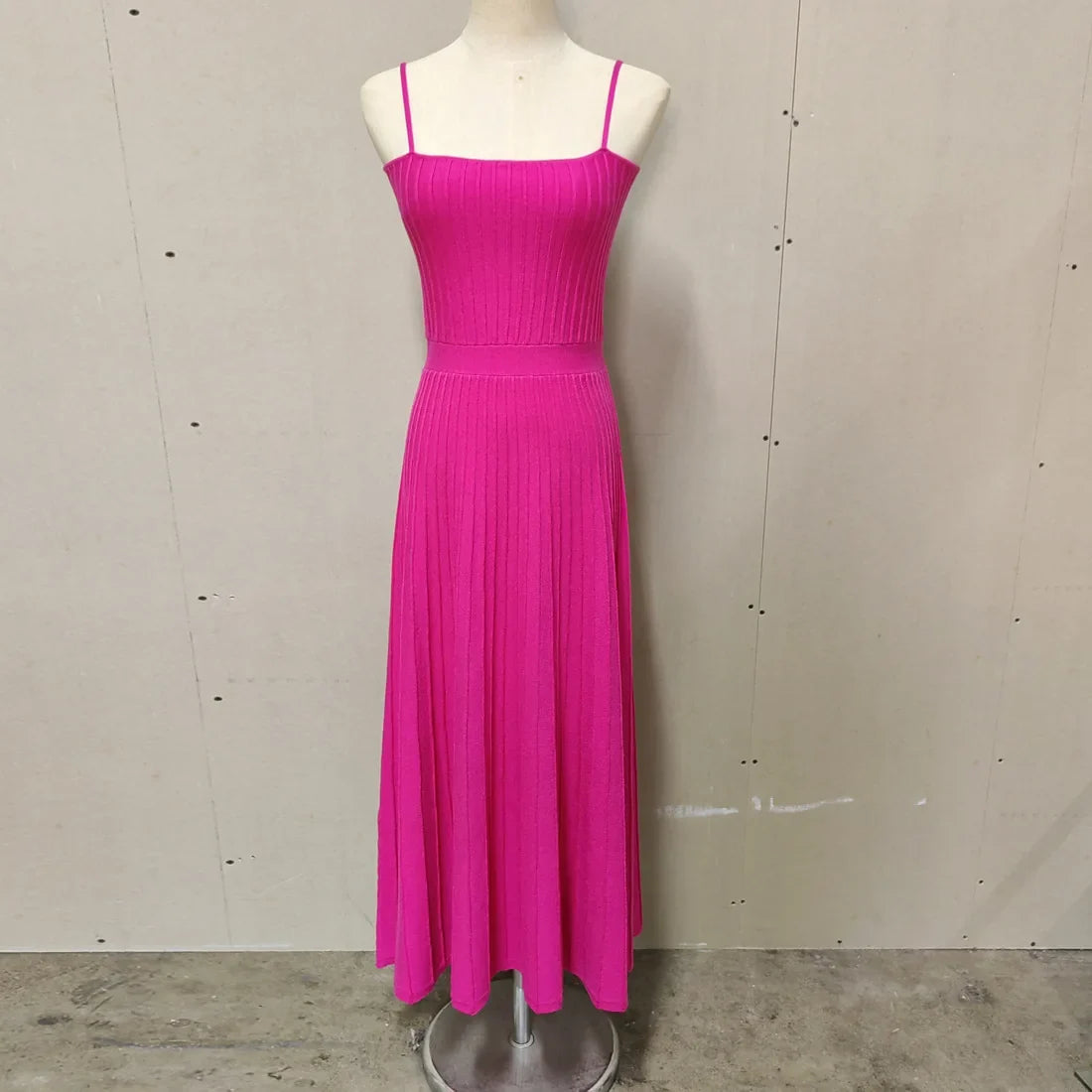 Vestido Largo de Punto Plisado