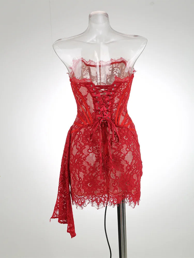 Vestido de Noche Strapless con Encaje