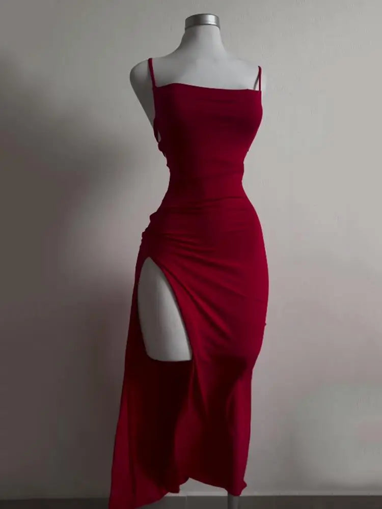 Minivestido Ajustado con Cuello Halter